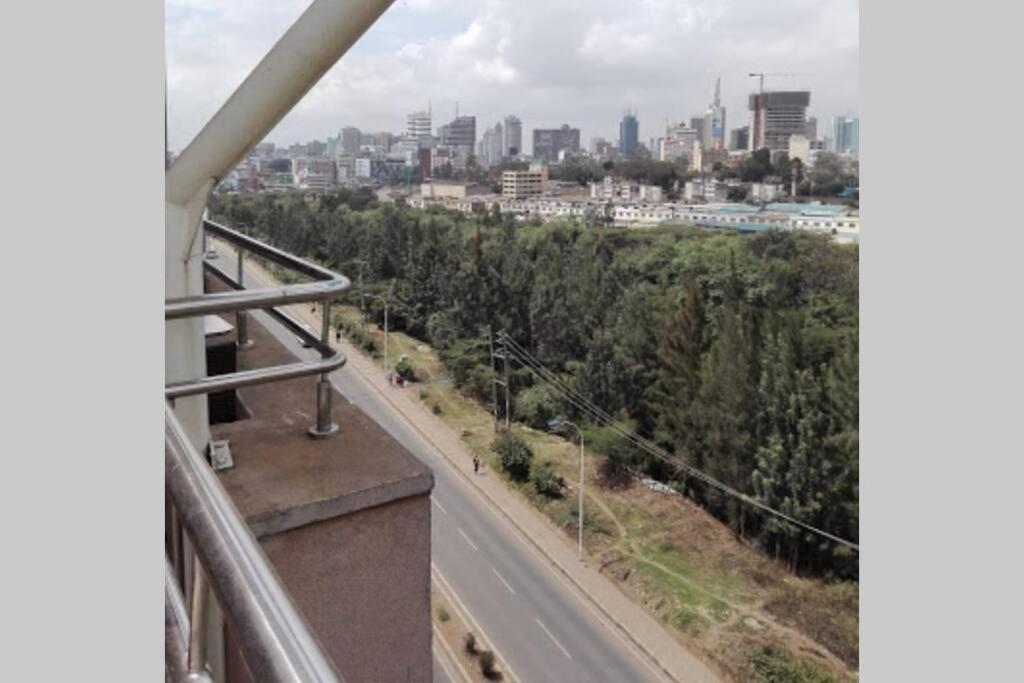 City View With Rooftop Pool - Studio Nairobi Dış mekan fotoğraf